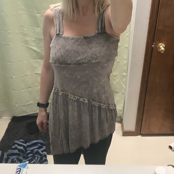 Asymmetrical grey bling tunic tank - Picture 1 of 7